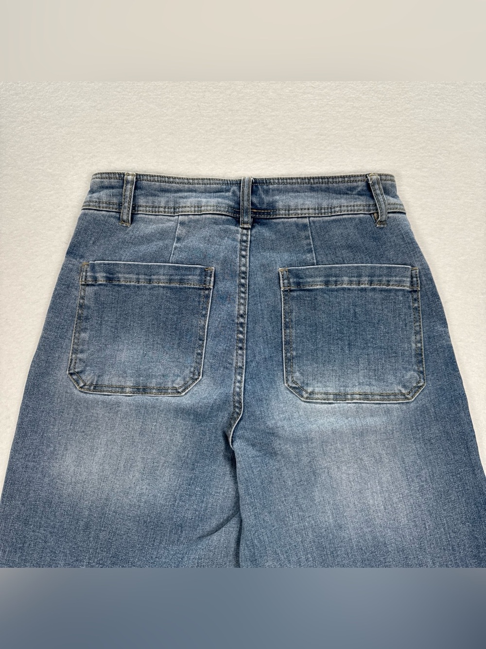 OAT New York Wide Leg Jeans Light Wash Raw Hem Patch Pockets Blue Size 4/27 - Picture 4 of 8